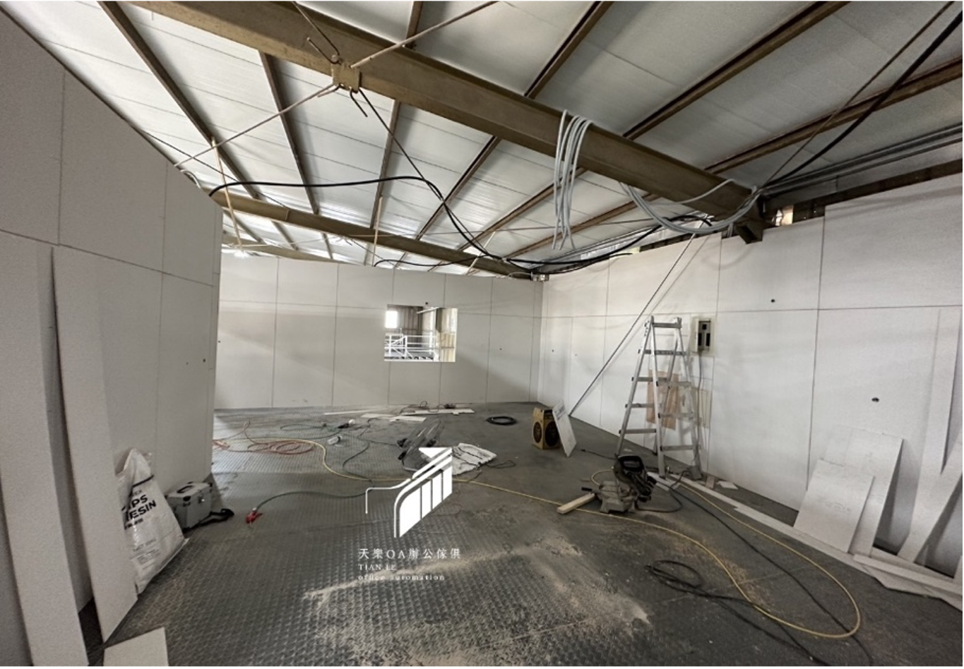 台中太平區和輪工業有限公司-辦公室坐位規劃 - 縮圖 2